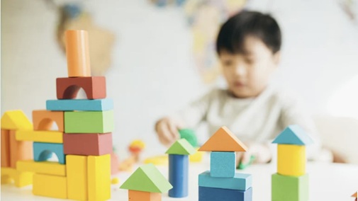 Dedução integral de gastos escolares para dependentes com autismo